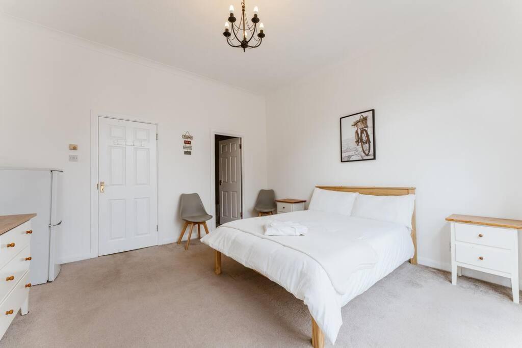 Spacious Ensuite Room Near Top Tourist Attractions Londres Exterior foto